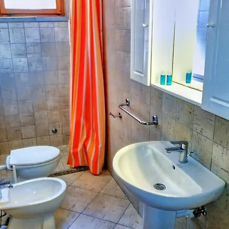 200m From The Sea * ראבנה